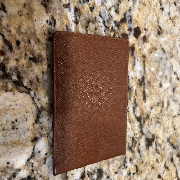 LOUIS VUITTON brown leather Bi-Fold PHOTO CASE /ID case - Picture 1 of 6